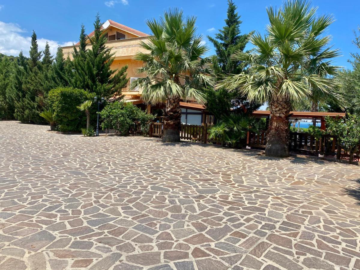 Agriturismo San Francesco Vila Rossano Stazione Exterior foto